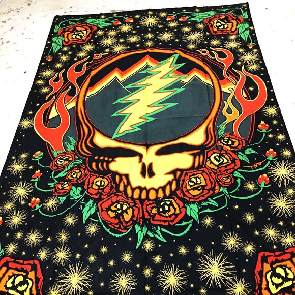 Grateful Dead Black Steal Your Face Tapestry - 60x80  Tap1 - Picture 1 of 5